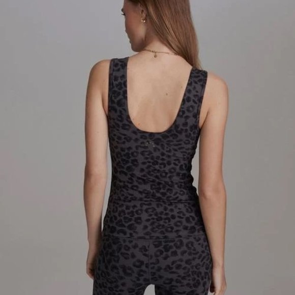 Varley Aletta Tank Top Carbon Cheetah Print S NEW - Picture 4 of 7